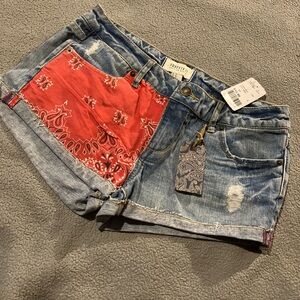 Forever 21 Bandanna Jean Shorts sz 27
